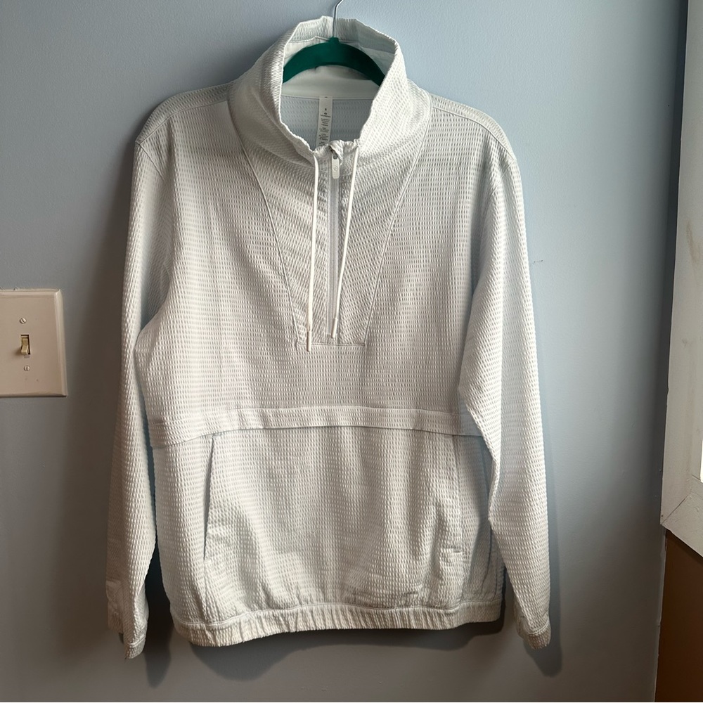 Lululemon Pack Light Pullover Packable - image 2